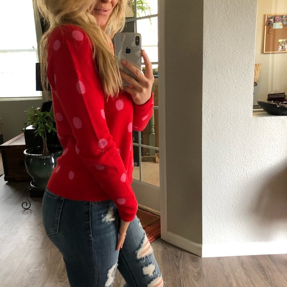 🚫 SOLD OUT | Love Dot Sweater - Picture 4 of 8